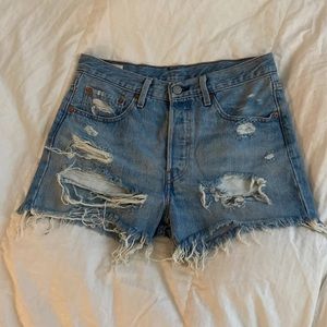 Levi’s 501 high waisted denim shorts NWOT